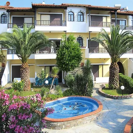 Flat In With A Terrace And Communal Pool *