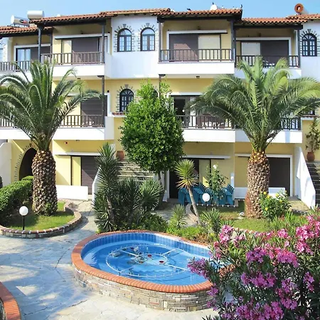 Flat In With A Terrace And Communal Pool Apartment